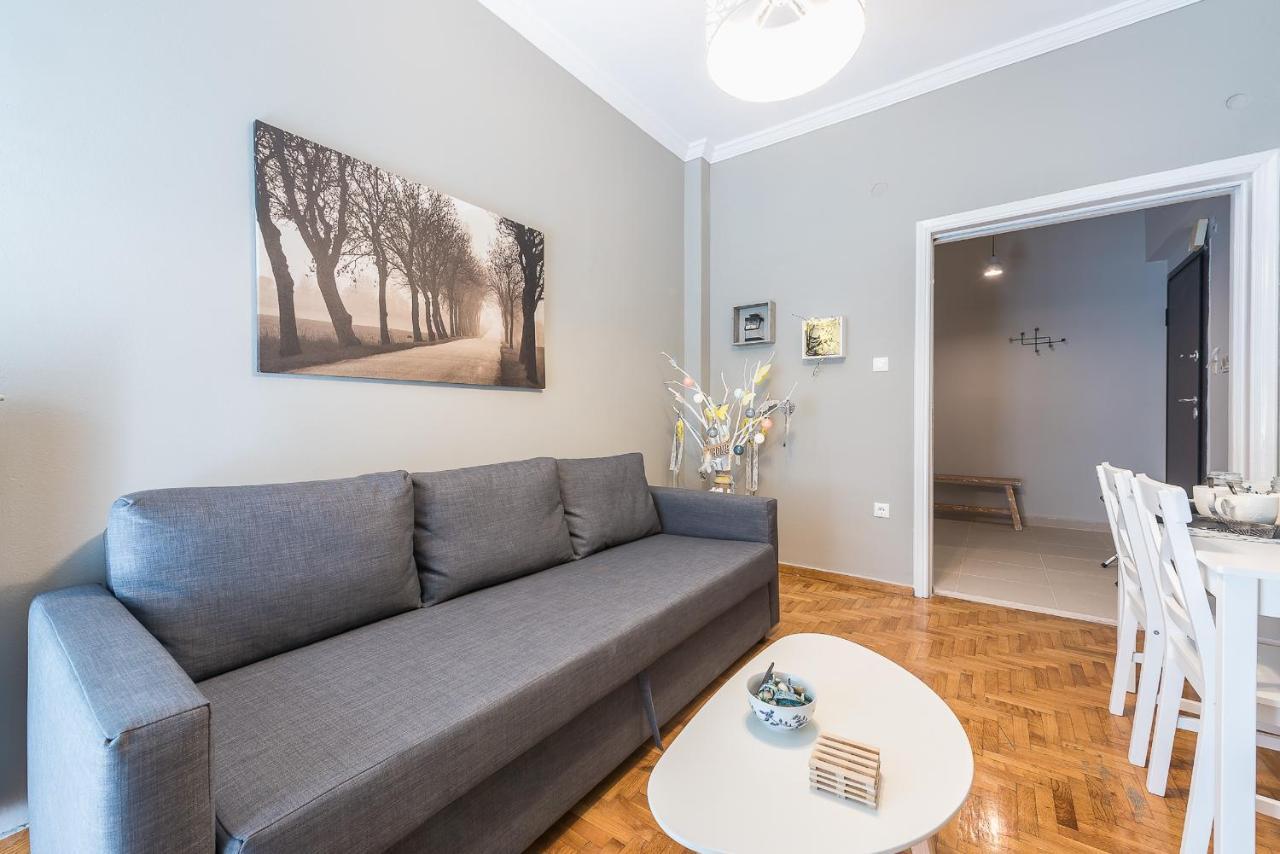 Modern City Apartment By Cloudkeys Athens Exterior photo