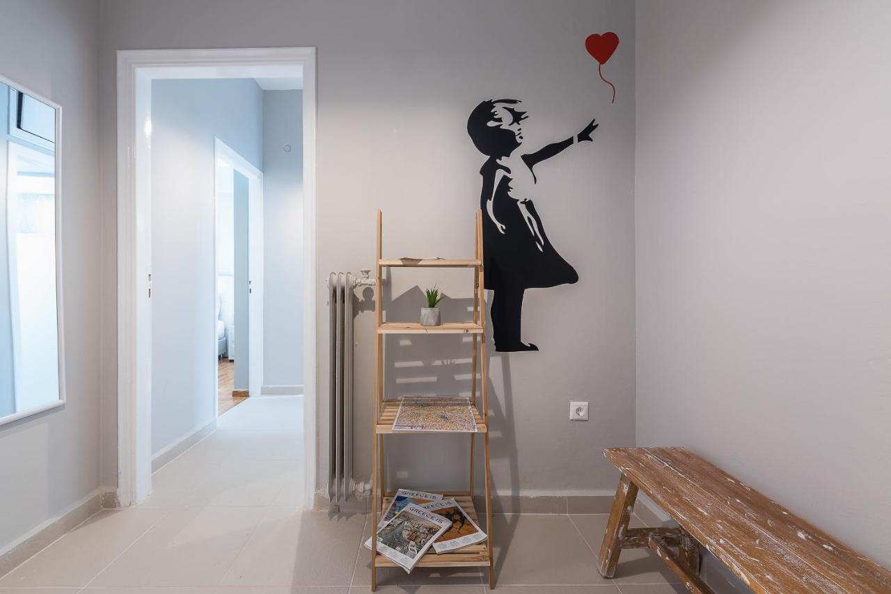 Modern City Apartment By Cloudkeys Athens Exterior photo