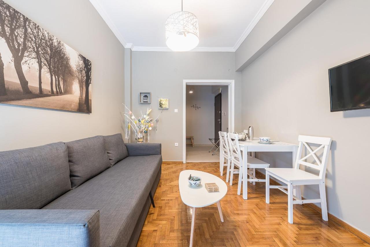 Modern City Apartment By Cloudkeys Athens Exterior photo