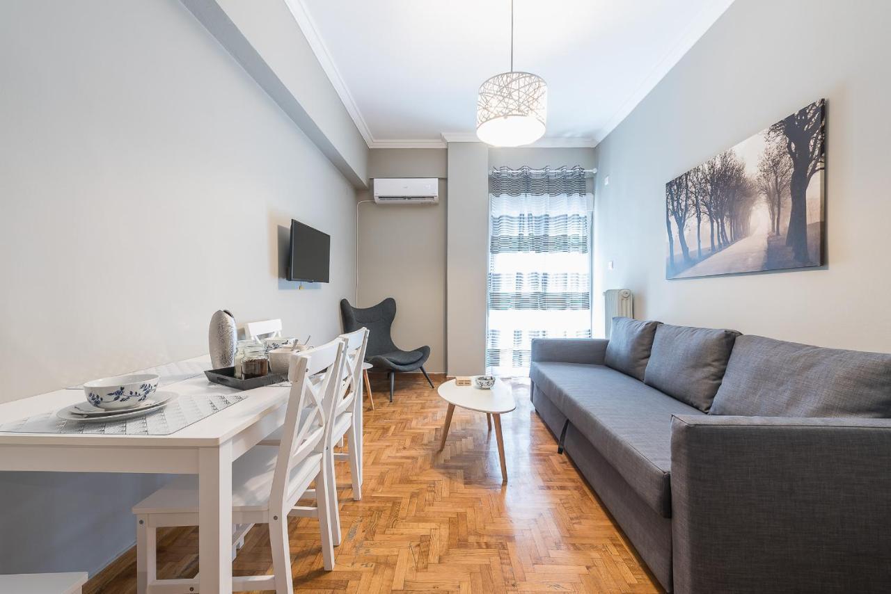 Modern City Apartment By Cloudkeys Athens Exterior photo