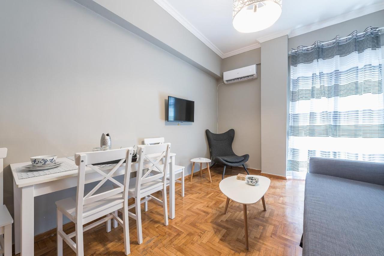 Modern City Apartment By Cloudkeys Athens Exterior photo