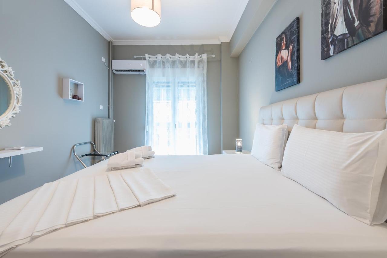 Modern City Apartment By Cloudkeys Athens Exterior photo